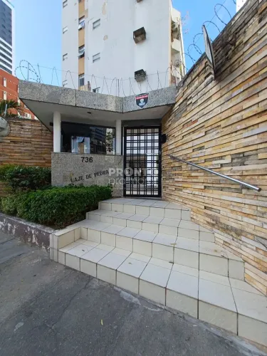 Apartamento com 3 quartos em Boa Viagem