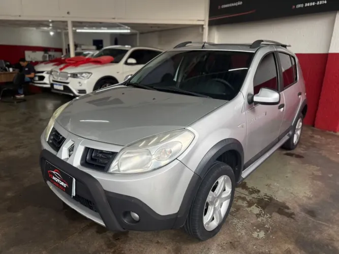 Renault Sandero Stepway Flex 1.6 16V 5P 2011