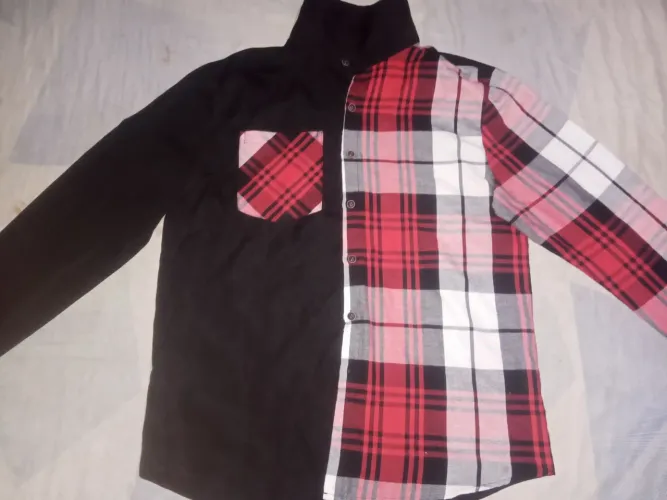 Vende-se camisa 50 reais 