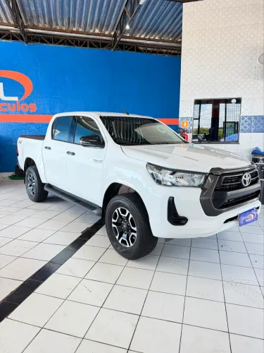Toyota Hilux CD 4X4 2.8 Diesel Mec. 2021
