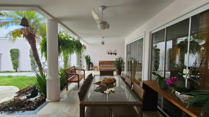 Casa triplex à venda no condomínio Vivendas do Sol | Recreio dos Bandeirantes, RJ.