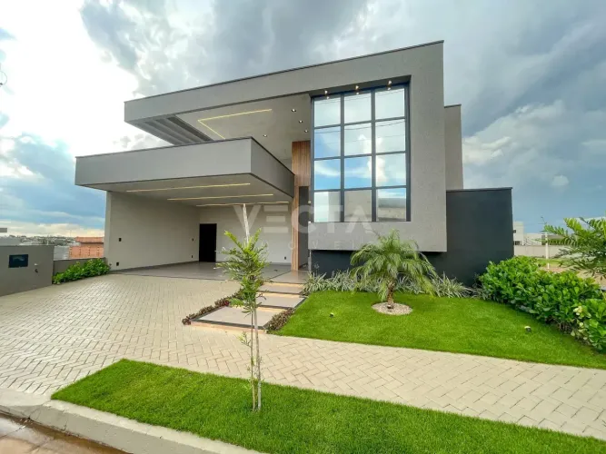 Condomínio Quinta do Lago 2  casa com piscina aquecida e energia fotovoltaica