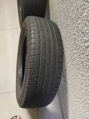 Troco pneus meia vida Goodyear (185/65/15