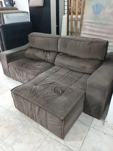 Sofá retrátil
