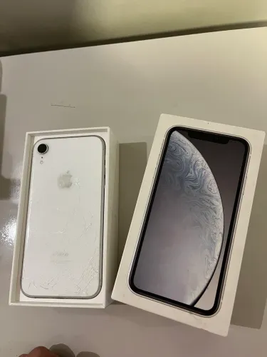 iPhone XR 128 - Na Caixa