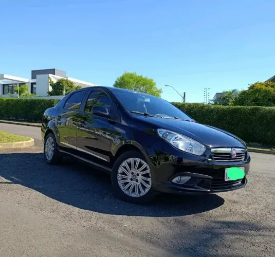 Fiat Grand Siena Essence 1.6 Flex 16V 2016
