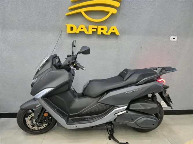 DAFRA MAXSYM 400 GT