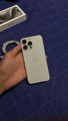 iPhone 15 Pro Max Branco - 256GB 