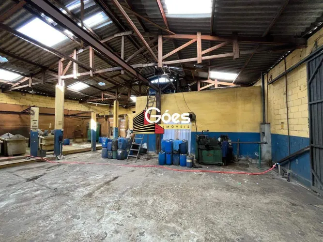 Galpão Comercial para alugar na Vila Bocaina, em Mauá