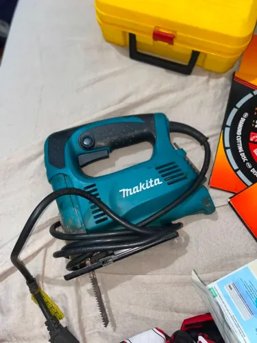 Makita