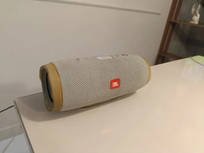 JBL charge 3