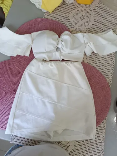 Conjunto branco feminino 