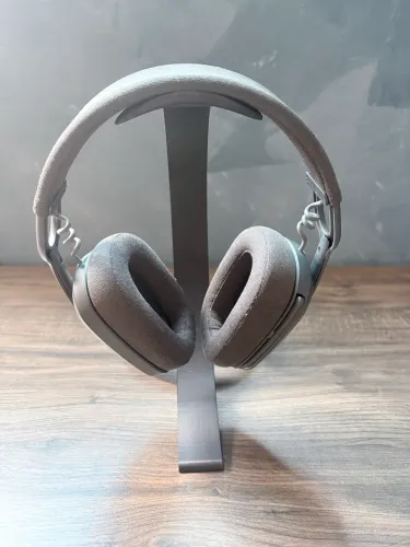 Headset Logitech Zone 100 + Suporte + Case