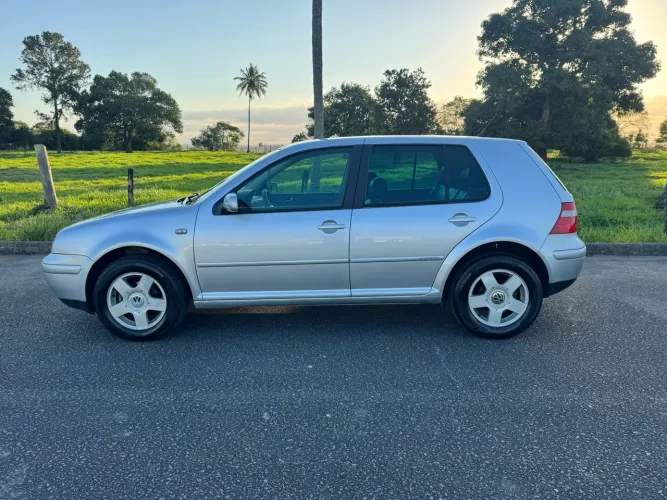 Volkswagen Golf 1.6 MI/ 1.6 MI Gener./black & Silver 2004
