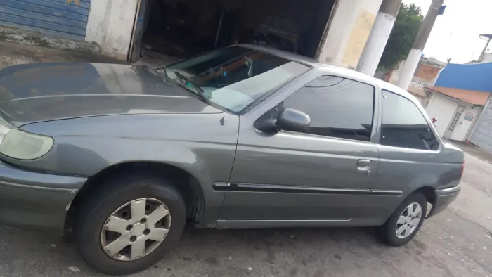 Volkswagen Logus GLI / GL 1.8 (álcool) 1995