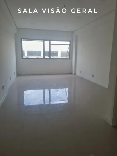 Sala pronta Recreio em ponto estratégico, com ar condicionado, ideal para varias especiali