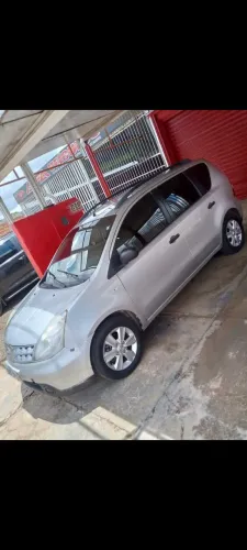 Nissan Livina 1.6 16V Flex Fuel 5P 2011