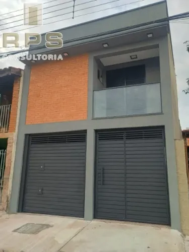 Casa a venda no Jardim Alvinópolis em Atibaia