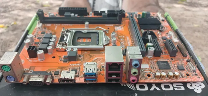 Placa mãe IPMH110G + INTEL CORE i3-7100 "NÃO LIGA!"