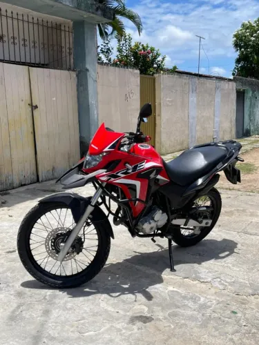 XRE 300 RALLY 2022 - MOTO SEM DETALHES!