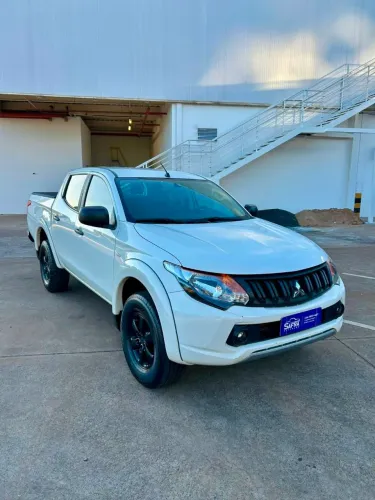 Mitsubishi L200 Triton Sport GLS 2.4 CD Diesel Aut. 2023
