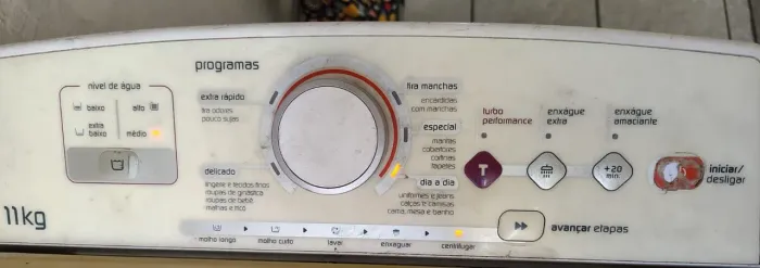 Vende-se Máquina Brastemp 11kg 