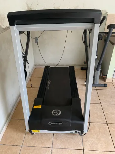 Esteira Elétrica Profissional Movement LX 150
