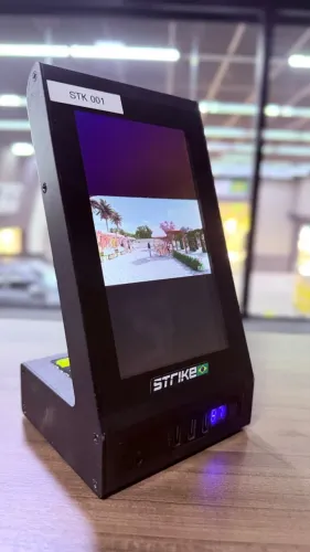 CARREGADOR COM DISPLAY 