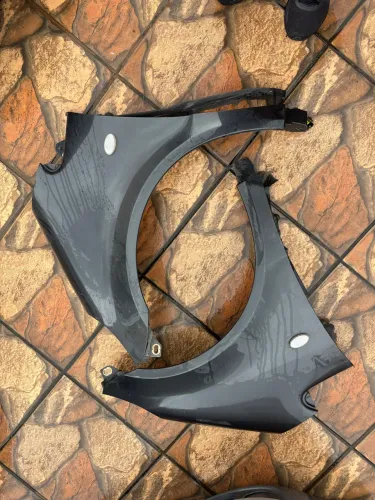 Par de paralamas classe A 160 R$ 300