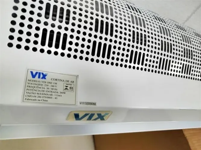  CORTINA AR VIX ONE 150 BR 220V-OUTLET