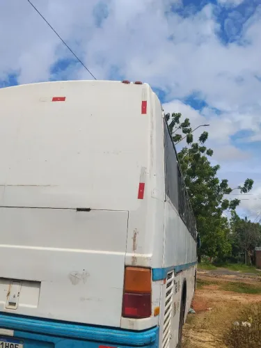 Vendo motor home ano 91 motor355/6 funcionando normal 