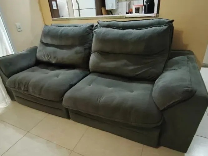 Sofá Retrátil e Reclinável