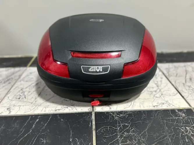 Baú Givi E47 Monolock