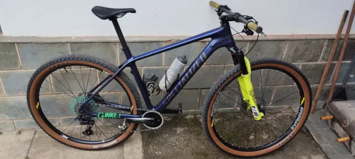 Bicicleta Carbono aro 29