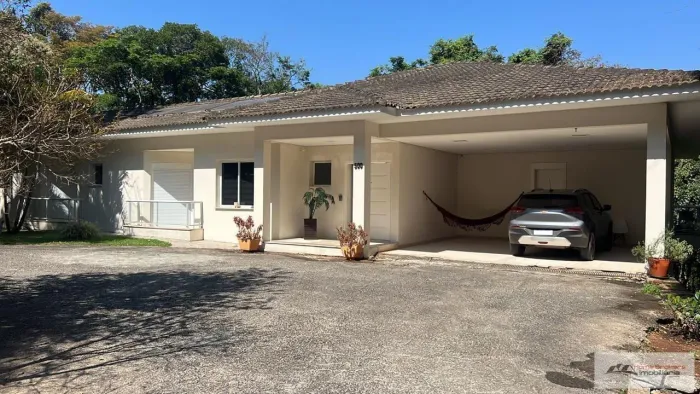 Casa em Condomínio para Venda em Jundiaí, Caxambú, 3 dormitórios, 3 suítes, 5 banheiros, 3