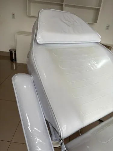 Maca estética plastificada marca Estétik