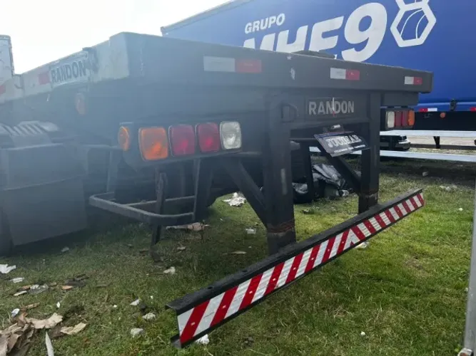 CARRETA PORTA CONTAINER 40 2000 LOCAÇÃO E VENDA 