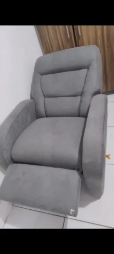 Vendo poltrona reclinável