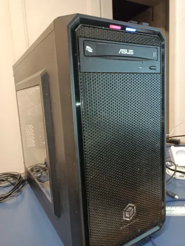DESKTOP ASUS - EXCELENTE ESTADO