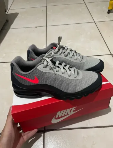 Nike Airmax Invigor 