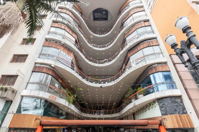 Loja em galeria na Avenida São João, 439 - Loja 60 20 m²