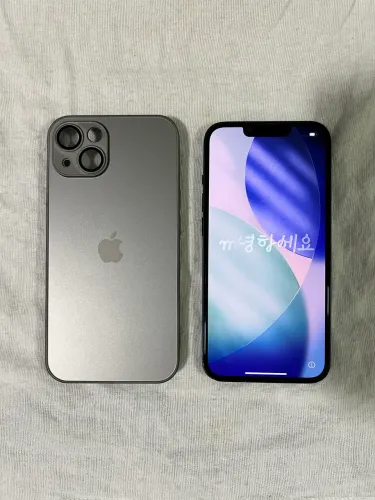 iPhone 13 - 128gb