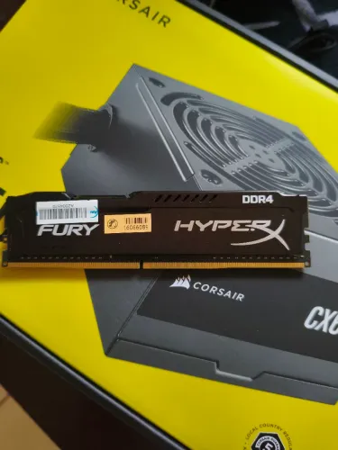 Memória RAM DDR4 4GB 2400Mhz