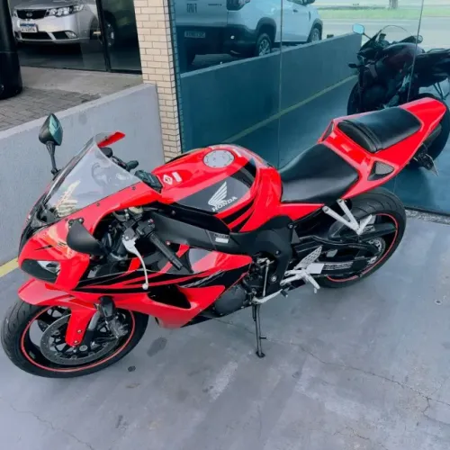 CBr1000rr linda.