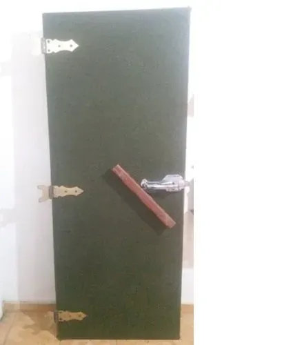 Porta acústica para estúdio profissional.