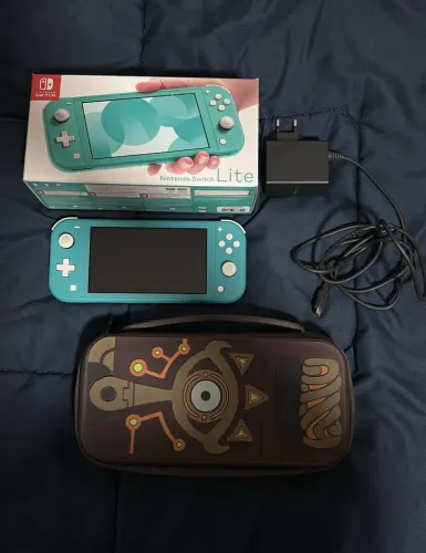 Nintendo Switch lite completo