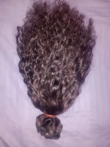 Cabelo humano em tela