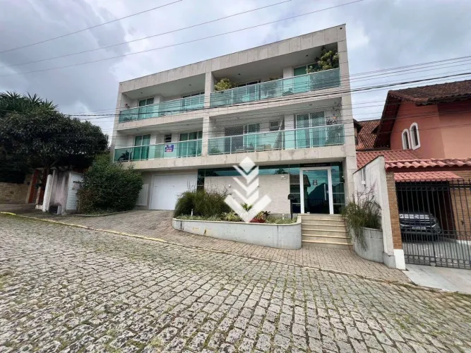 Apartamento com 2 dormitórios para alugar por R$ 4.354,27/mês - Braunes - Nova Friburgo/RJ