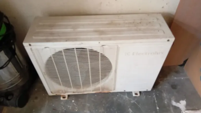 Ar condicionado split  eletrolux