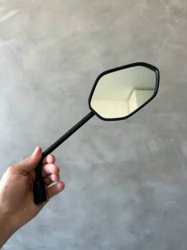 Retrovisor direito